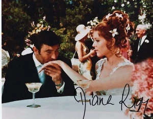 Genuine Hand Signed Diana Rigg Photo 10 x 8 Photo OHMSS James Bond 007 COA - Picture 1 of 1