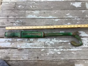 Vtg. Farm fresh Greenlee No.515 Cast Iron Nail Puller Pull Hammer GREEN as found - Picture 1 of 4