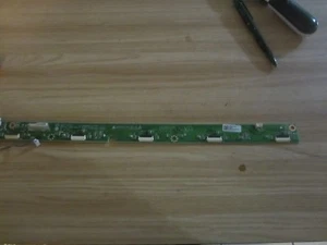 LG EBR74009601 (EAX64443601) XRRBT Board - Picture 1 of 3