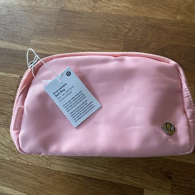 Lululemon Everyday Belt Bag 1L Brand New pink