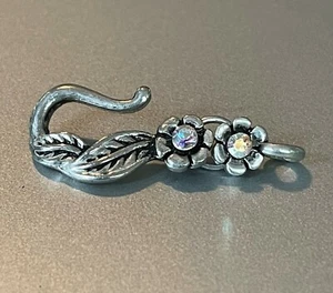 Blatt & Blume Silber Verschluss mit Swarovski Kristall Akzenten - Crystal AB - Bild 1 von 3