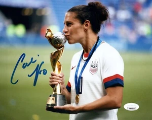 CARLI LLOYD AUTOGRAPH SIGNED 8X10 PHOTO #20 USWNT SOCCER WORLD CUP JSA - Picture 1 of 1