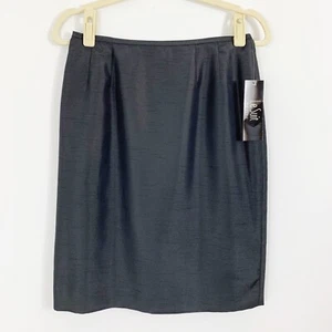 NEW Le Suit Black Pencil Skirt Size 4 PETITE Back Slit Career Work Professional - Picture 1 of 8
