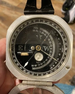 Vintage Brunton Pocket Transit with leather case - Picture 1 of 5