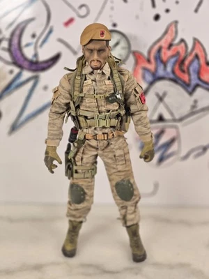 SIDESHOW G.I. Joe Dusty Desert Trooper escala 1/6 Foto 1 de 4