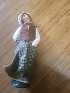Vintage Byers Choice Caroler 2001 Cries of London Christmas Holiday Figurine - Bild 1 von 4