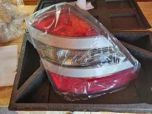 PAIR OF REAR LIGHT CLUSTERS MERCEDES S CLASS 2007 - Picture 1 of 4