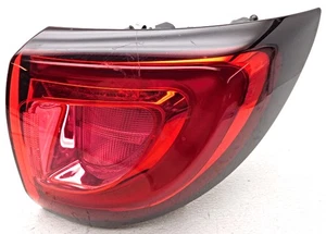 Non-US Market Pacifica Right Hand Quarter Mount Tail Lamp - Picture 1 of 4