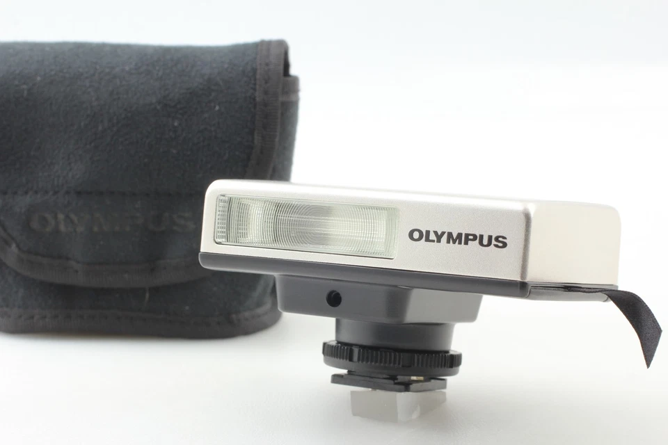 [MINT] Olympus FS-FL14 Shoe Mount Electronic Flash Silver with Case From JAPAN - Image 1 of 4