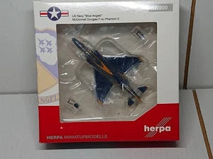 1/200 HERPA F-4J Phantom II Blue Angels Unit 5 512804 - Picture 1 of 10