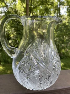 Jarra de cristal de colección. 8" de alto. Muy transparente con diseño Starburst y ventilador. - Imagen 1 de 8
