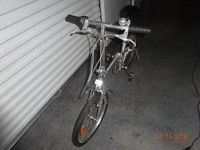 ALUM EASY CRUISER FULL FOLD 6-SPD BIKE 20" WHEELS REAR FRAME SPRING SUSPENSION  - Image 1 of 4