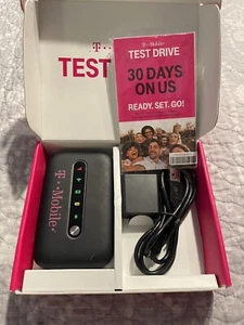 T-Mobile CP331A Coolpad Surf 4G LTE Wifi Hotspot - Zdjęcie 1 z 2