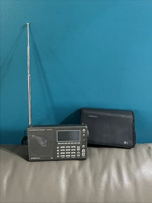 Radio SSB Eton E5 AM/FM estéreo/SW/doble conversión, probada y funcionando Foto 1 de 4