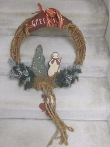 vintage wooden holiday wreath- very nice condition - Picture 1 of 5