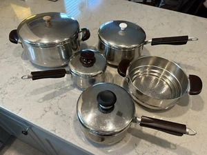Lagostina Thermoplan 9-Pc SS Cookware Set 6, 3.5, 1.5, 1 Qt And Steamer W/Lids - Picture 1 of 4
