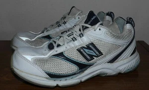 NEW BALANCE WHITE GRAY BLUE WOMEN'S RUNNING ATHLETIC SHOE SALE SIZE 6.5M EURO 37 - Picture 1 of 10