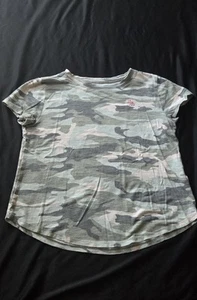Abercrombie Kids Girls Lightweight Camo Top Tshirt Short Sleeve 11/12 - Picture 1 of 4