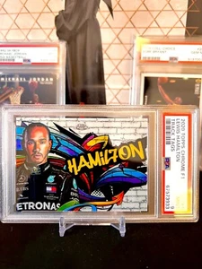 ⭐️ LEWIS HAMILTON 2020 TOPPS CHROME TRACK TAGS #1 PSA 9 MINT F1 RC🔥🔥 - Picture 1 of 2