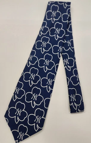 New York Yankees Shamrock Clover MLB Necktie Eagle Neckwear Blue Logo 100% Silk Cover