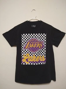 Los Angeles Lakers NBA Young Boys T-shirt Size Medium Checkerboard Tagless - Picture 1 of 6
