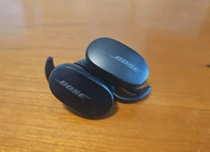 *FOR PARTS / REPAIR* Bose QuietComfort Earbuds 429708 Wireless Noise Cancelling - Picture 1 of 4