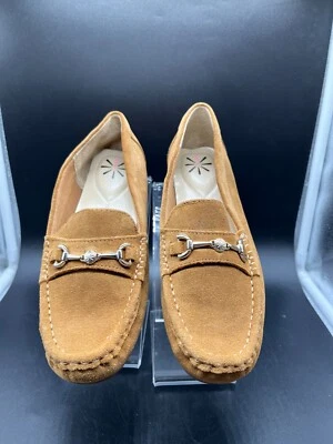 全新 Isaac Mizrahi ANNIE 棕褐色麂皮绒莫卡辛乐福鞋 尺码 6.5W — 第 1/4 张图片