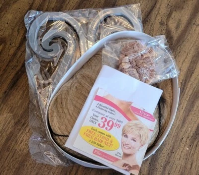 Peluca Rubia ~ Ella Rubia Corta y atrevida Moda NUEVO LOOK Peluca Con Soporte Haband Foto 1 de 4