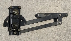 1937 -40 FORD SEDAN REAR DOOR WINDOW REGULATOR F29 DRIVER SIDE - Picture 1 of 6