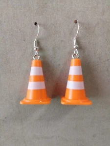 Fun Traffic Cone Roadworks Orange Bollard Dangle / Drop Earrings - Picture 1 of 4
