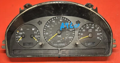2005 MERCEDES ML SERIES Speedometer 1635403811 - Image 1 of 4
