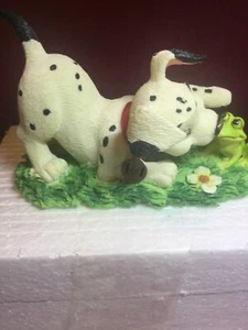 DISNEY 101 DALMATIONS FIGURINE ‘Let’s Be Friends’ - Picture 1 of 5