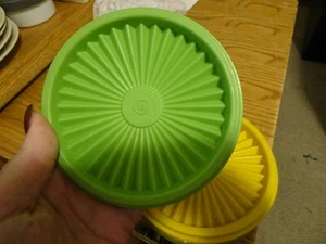 Vintage Tupperware GREEN APPLE Servalier Replacement Lid Round # 812  5 1/16” - Picture 1 of 1