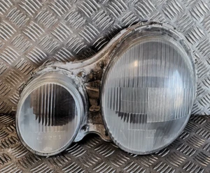 Verre Phare avant gauche - Mercedes W210 E320 - 09-1997 à 12-1998 - Picture 1 of 4