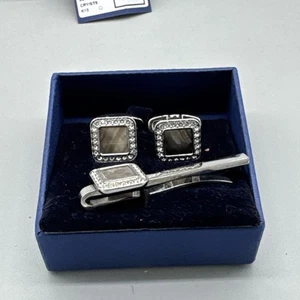 Swarovski Cufflinks Clear Crystal Square Cufflinks - Picture 1 of 6