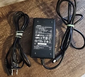 Bose PSM36W-208 P/N 309612-001 SoundDock SER. 2 3 ADAPTER 18V 1A - Picture 1 of 5