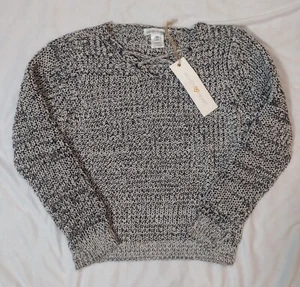 Woven Heart Sweater Sz XS Womens Grey Knit Soft Classic Junior Classic - Picture 1 of 7