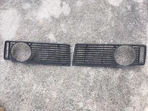 BMW E21 Grill - Bild 1 von 9