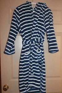 TUCKER + and TATE Boys BLUE Striped Hooded ROBE Sleepwear XL 18 20 - Picture 1 of 5