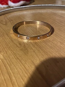 Rose Gold bangle ( One Size - Has A Opening ) - Picture 1 of 2