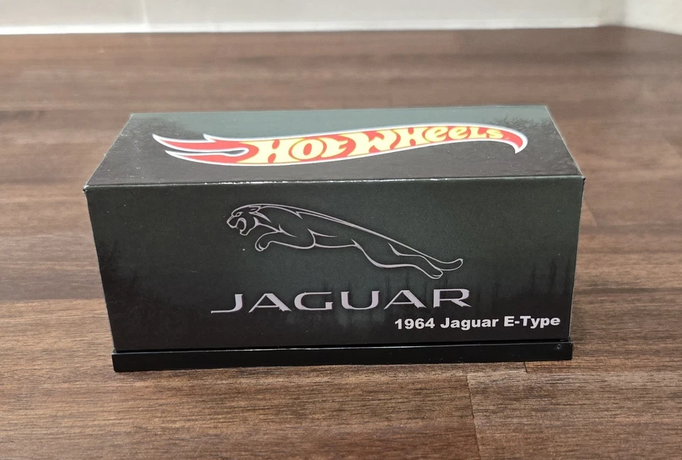 Coche Jaguar E-Type 1964 Hot Wheels 1/64 - verde (HGK82) Foto 1 de 4