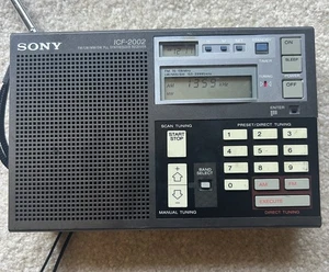 Vintage Sony ICF-2002 FM/LW/MW/SW PLL Synthesized Short Wave Radio Receiver - getestet - Bild 1 von 12