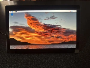 Raspberry Pi 4 Model B With 8 Gig Micro SD Installed In A 10” Touchscreen - Picture 1 of 10