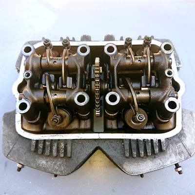 HONDA SUPERDREAM CB250N - ORIGINAL FIT CYLINDER HEAD COMPLETE GOOD ORDER - Image 1 of 4