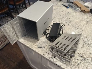 Yottamaster 5 Bay Obudowa dysku twardego HDD USB-C - Z ZASILACZEM I KABLEM - Zdjęcie 1 z 8