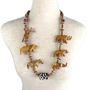 Collar de cuentas de safari de 28" de madera tallada a mano de animales de la selva africanos de colección - Imagen 1 de 6