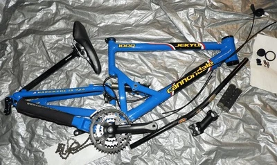 Cuadro Cannondale Jekyll 1000 y muchas piezas Fox Shimano bajo uso M mediano 17" Foto 1 de 4