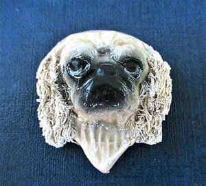SELTENE VINTAGE 1940ER KERAMIK PEKINGESE BROSCHE VON JANE CALLENDER - KALIFORNIEN - Bild 1 von 4