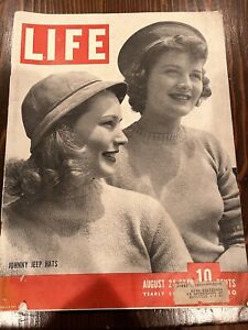Life magazine August 1942 war time military retro advertisements Fashion Cars