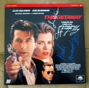 "The Getaway" Laserdisc signiert von J. Woods, M. Madsen, D. Morse, & J. Tilly - Bild 1 von 2